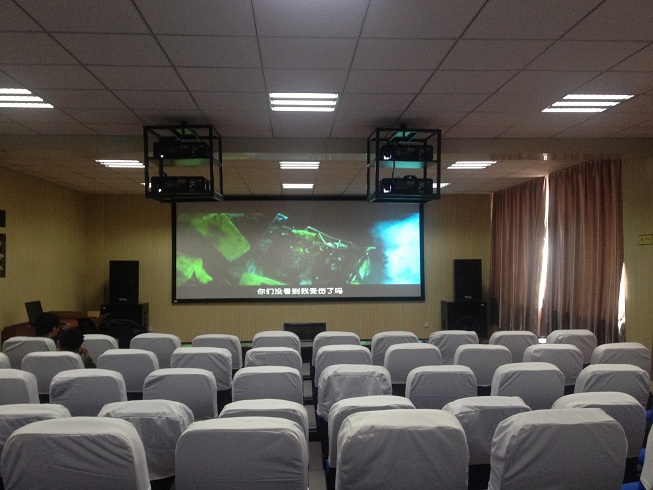 ���l(xi��ng)�WУ��ӳ�d